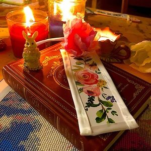 Elegant Rose Bookmark w Bunny Character Charm 🥀🐰